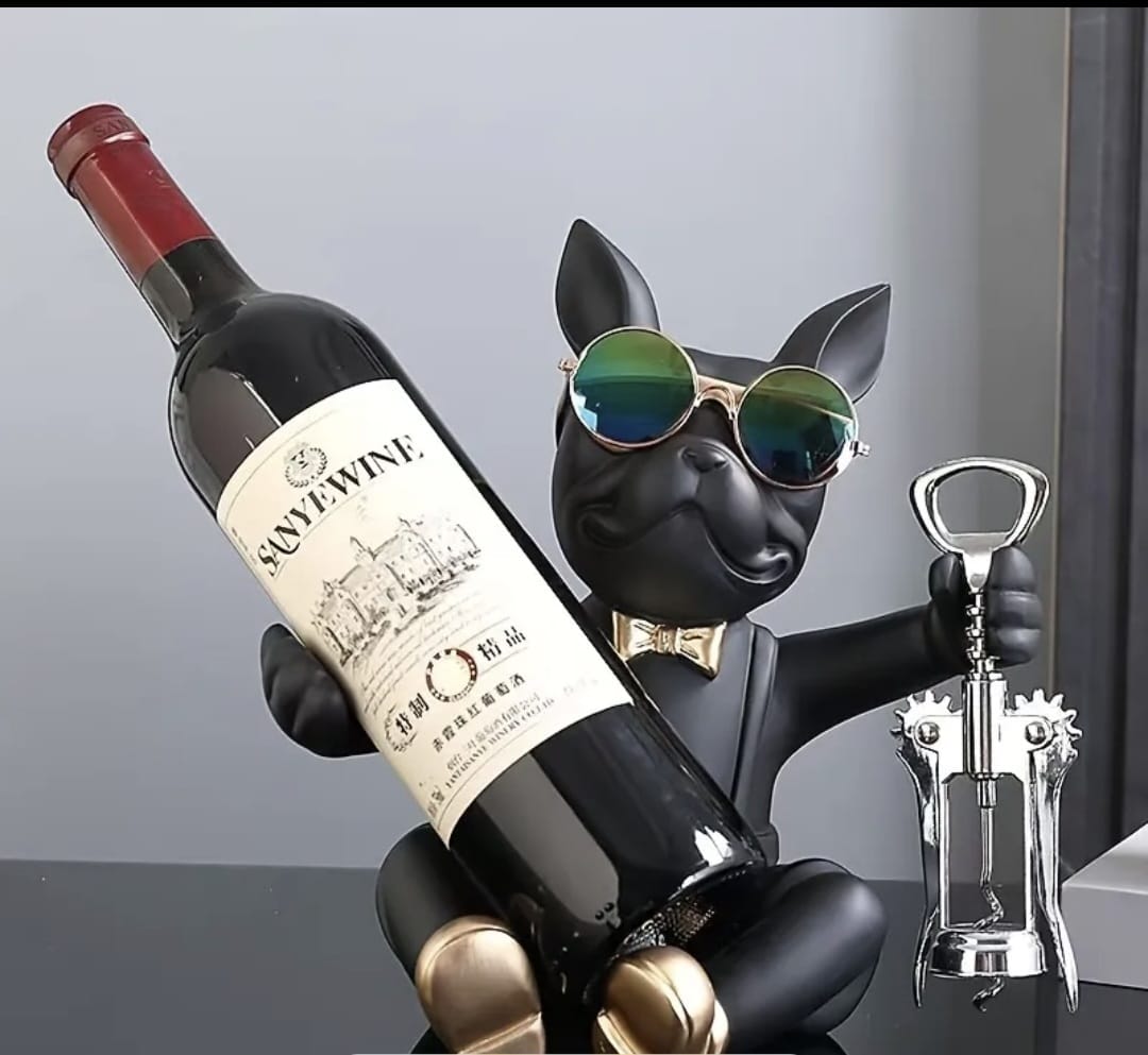 Sevgililer Gününde Erkeklere Özel Siyah Köpek Figürlü Şişe Rafı Heykeli